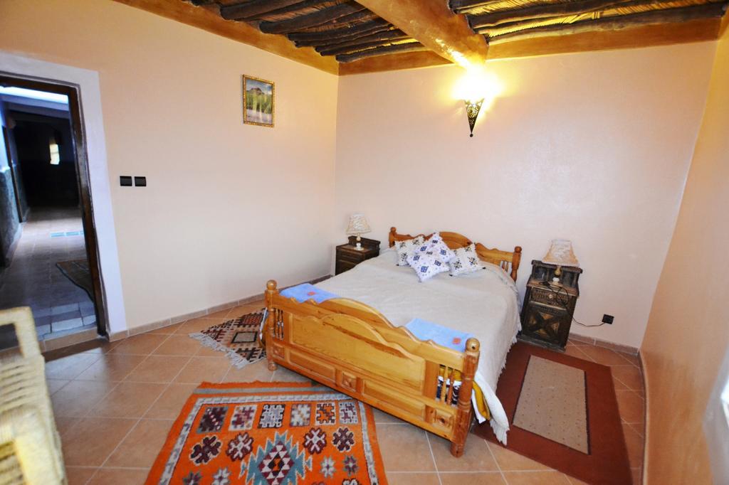 Tizourgane Kasbah Hotel Tiguissas Стая снимка